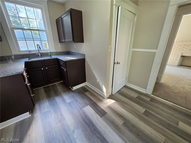 3192 Sycamore Road, Cleveland Heights, OH 44118