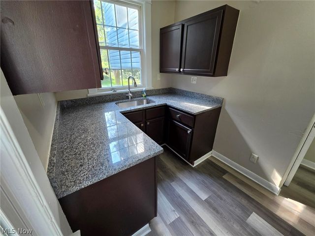 3192 Sycamore Road, Cleveland Heights, OH 44118