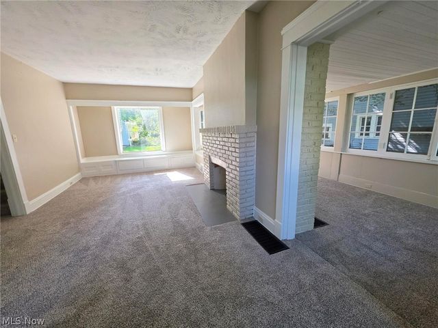 3192 Sycamore Road, Cleveland Heights, OH 44118