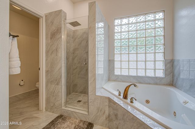 2225 W OLIVE Way, Chandler, AZ 85248