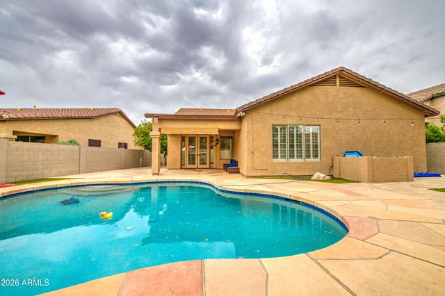 2225 W OLIVE Way, Chandler, AZ 85248