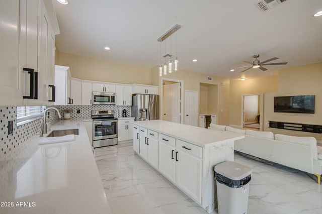 2225 W OLIVE Way, Chandler, AZ 85248