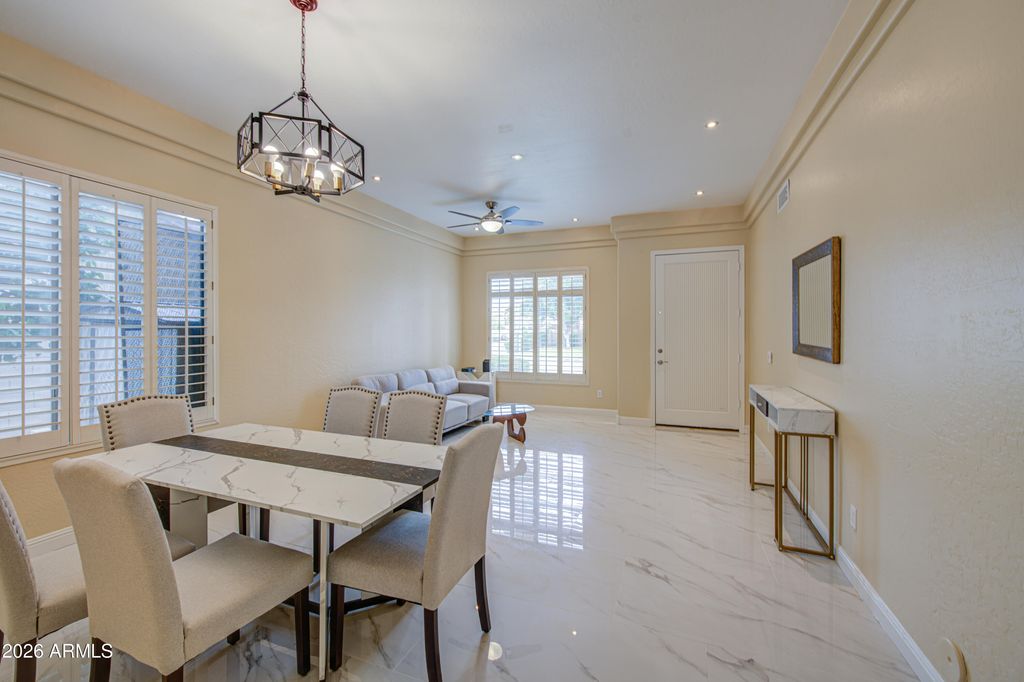 Image 19 of property listing at 2225 W OLIVE Way, Chandler, AZ 85248
