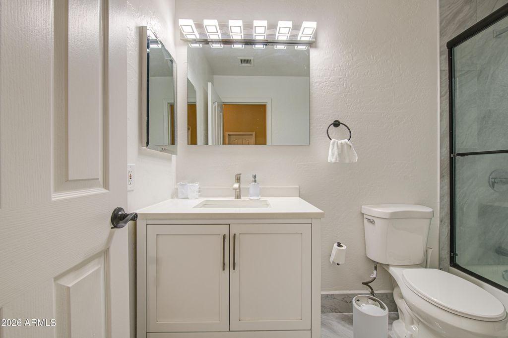 Image 27 of property listing at 2225 W OLIVE Way, Chandler, AZ 85248
