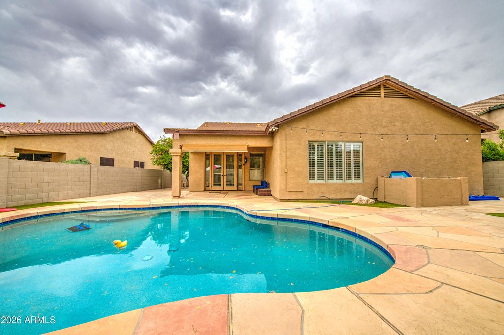 Image 32 of property listing at 2225 W OLIVE Way, Chandler, AZ 85248
