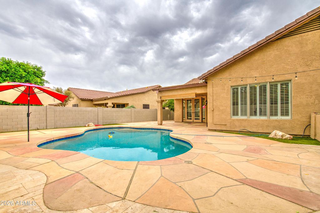 Image 33 of property listing at 2225 W OLIVE Way, Chandler, AZ 85248