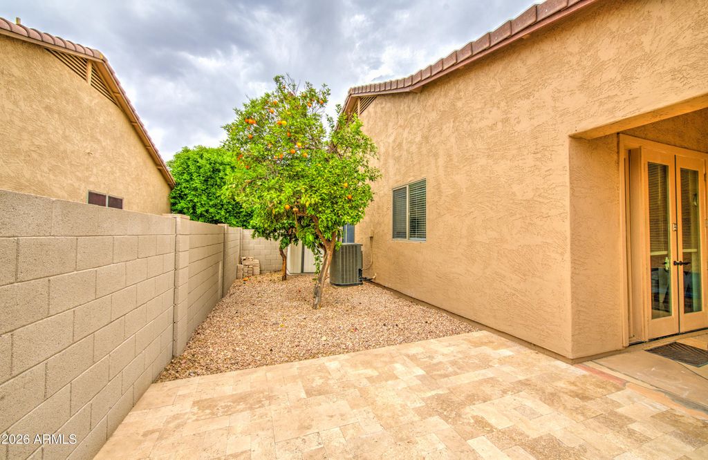 Image 38 of property listing at 2225 W OLIVE Way, Chandler, AZ 85248