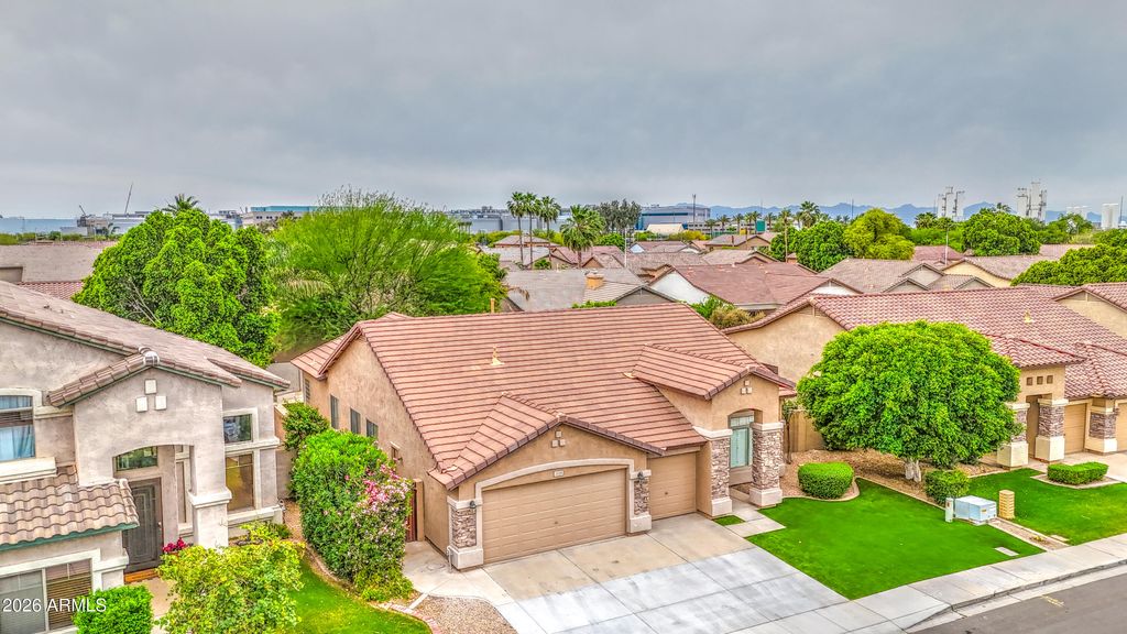 Image 48 of property listing at 2225 W OLIVE Way, Chandler, AZ 85248