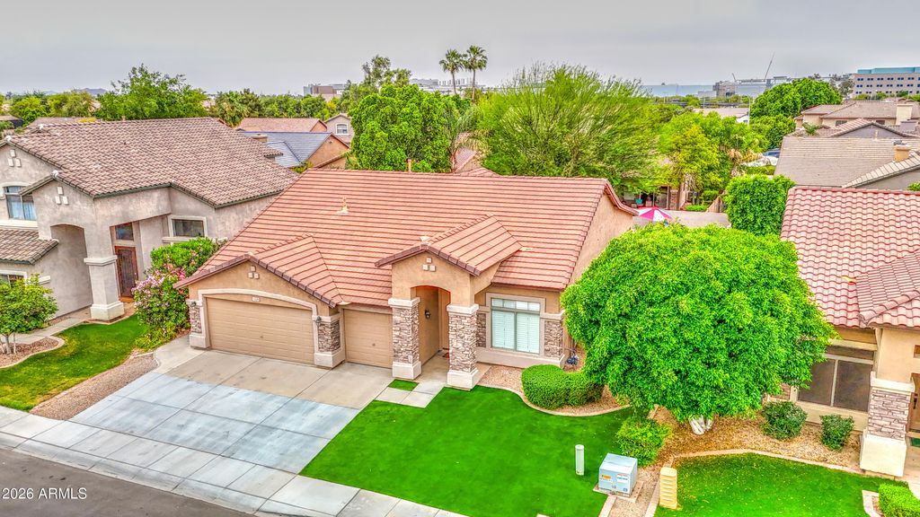 Image 50 of property listing at 2225 W OLIVE Way, Chandler, AZ 85248