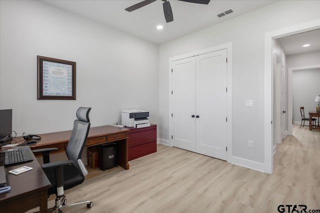15404 County Road 1100, Tyler, TX 75703