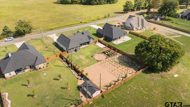 15404 County Road 1100, Tyler, TX 75703