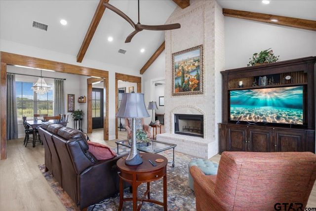 15404 County Road 1100, Tyler, TX 75703