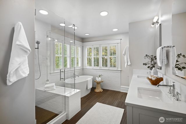 403 18th Avenue E, Seattle, WA 98112