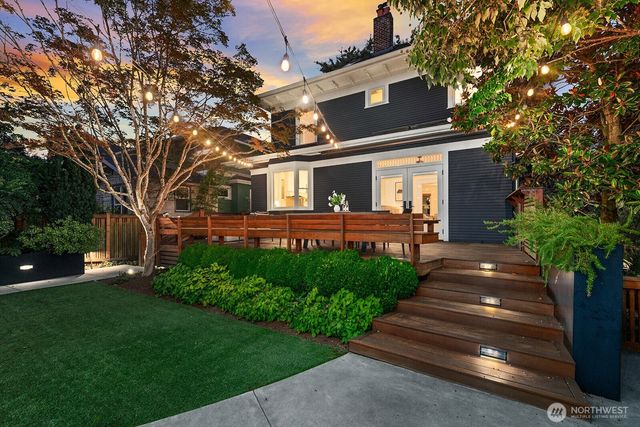 403 18th Avenue E, Seattle, WA 98112