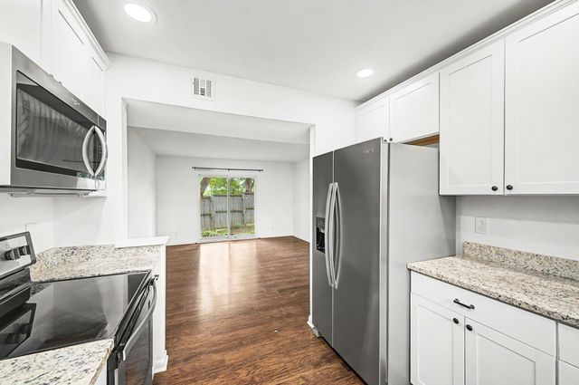 21 Vaughns Gap Rd Apt 4, Nashville, TN 37205