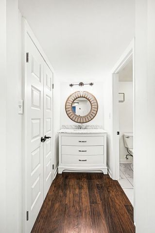 21 Vaughns Gap Rd Apt 4, Nashville, TN 37205