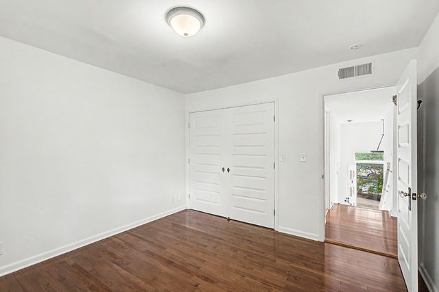 21 Vaughns Gap Rd Apt 4, Nashville, TN 37205