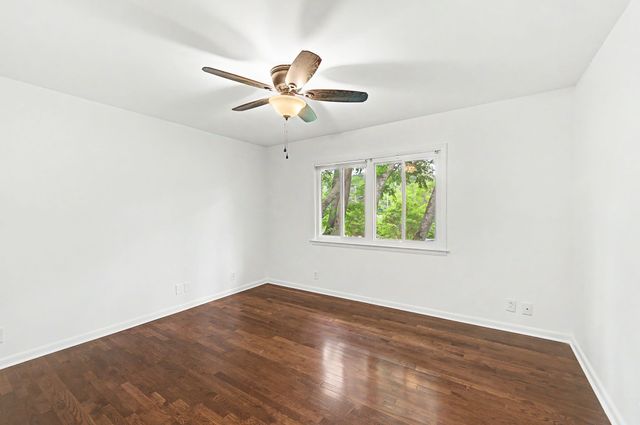 21 Vaughns Gap Rd Apt 4, Nashville, TN 37205