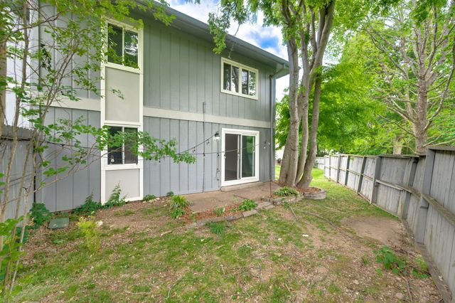 21 Vaughns Gap Rd Apt 4, Nashville, TN 37205