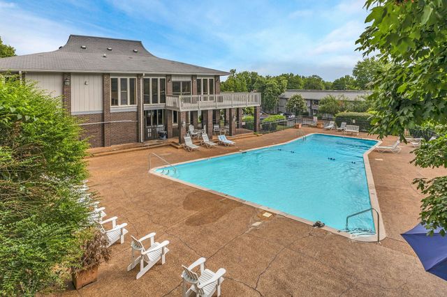 21 Vaughns Gap Rd Apt 4, Nashville, TN 37205