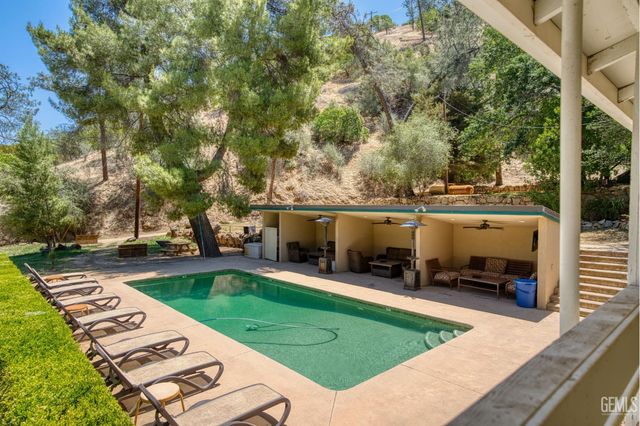 30401 Highway 178, Bakersfield, CA 93301