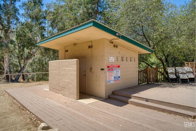 30401 Highway 178, Bakersfield, CA 93301