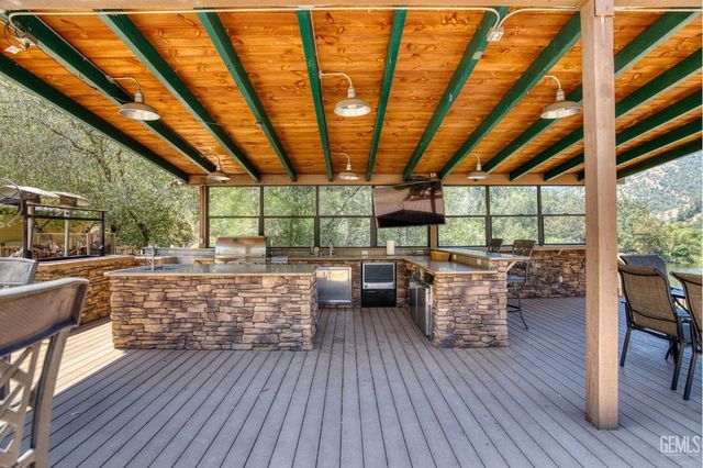 30401 Highway 178, Bakersfield, CA 93301