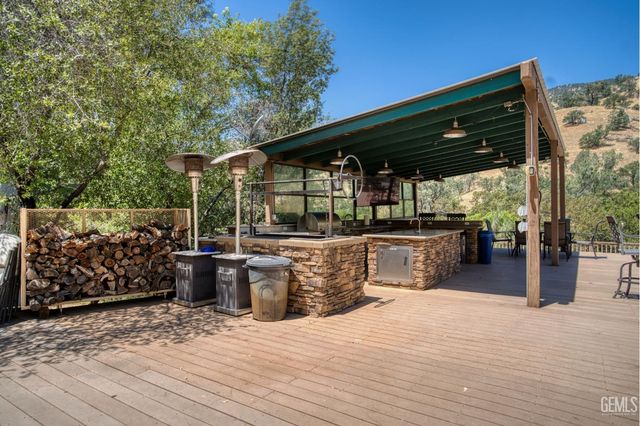 30401 Highway 178, Bakersfield, CA 93301