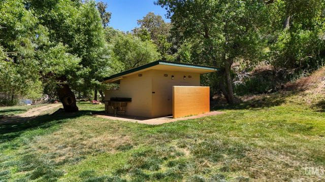30401 Highway 178, Bakersfield, CA 93301