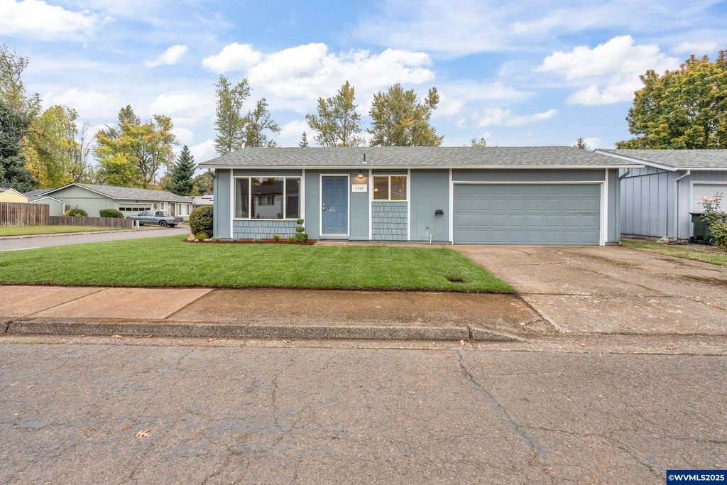 1135 Genie Ct SE, Salem, OR 97306