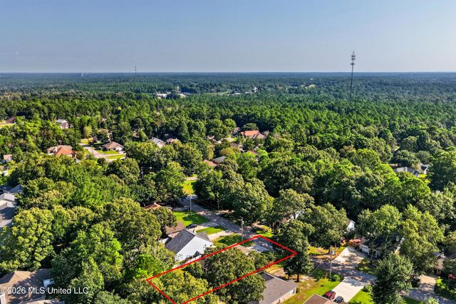 9870 Koloa Street, Diamondhead, MS 39525