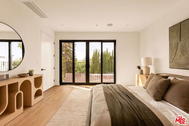 1747 S Marvin Avenue, Los Angeles, CA 90019