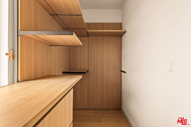 1747 S Marvin Avenue, Los Angeles, CA 90019