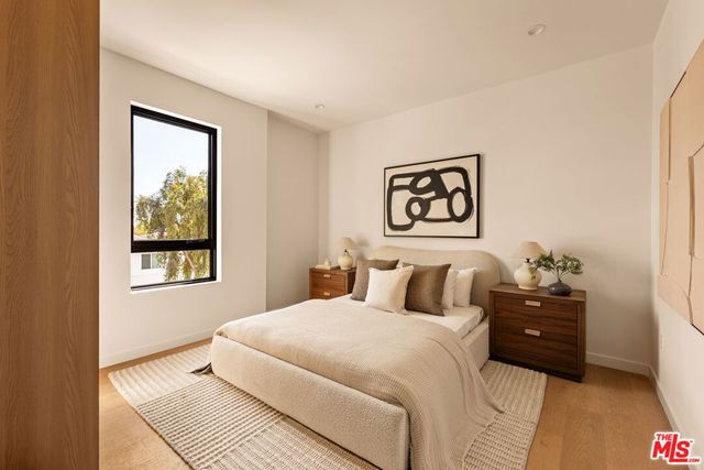 1747 S Marvin Avenue, Los Angeles, CA 90019