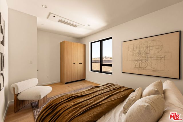 1747 S Marvin Avenue, Los Angeles, CA 90019