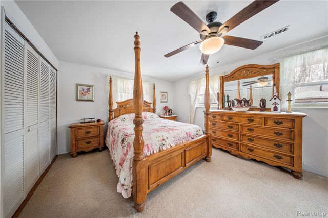 24440 Sylvan Avenue, Brownstown Charter Township, MI 48134