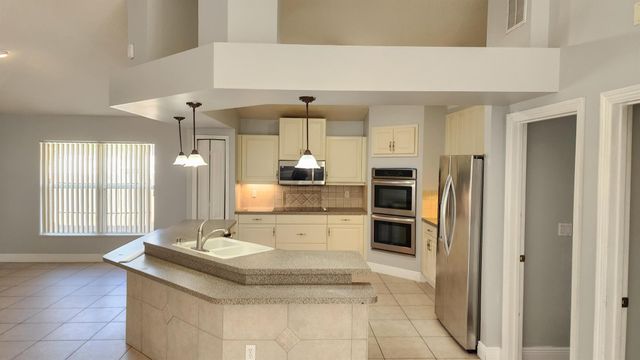 3960 SW Hablow Street, Port St Lucie, FL 34953