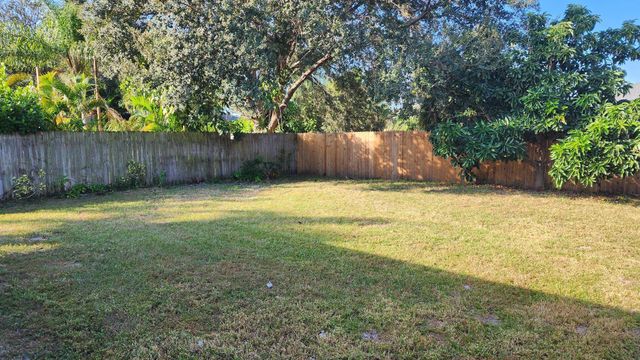 3960 SW Hablow Street, Port St Lucie, FL 34953