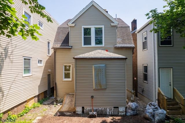 475 20Th St, Irvington Twp., NJ 07111