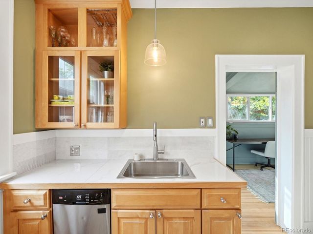 4283 Hooker Street, Denver, CO 80211