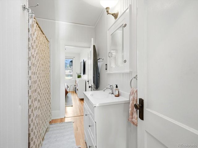 4283 Hooker Street, Denver, CO 80211