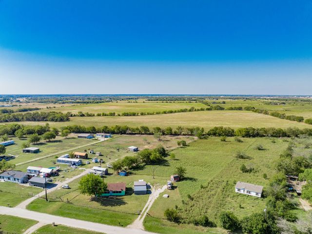 1524 Crowell Road, Kaufman, TX 75142