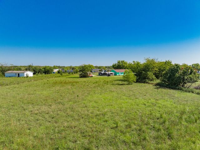1524 Crowell Road, Kaufman, TX 75142