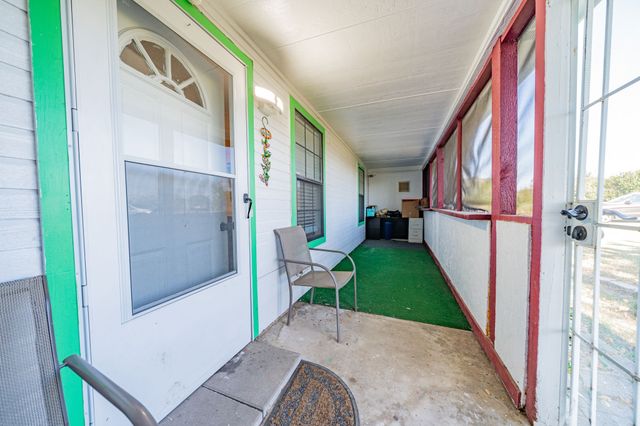 1524 Crowell Road, Kaufman, TX 75142