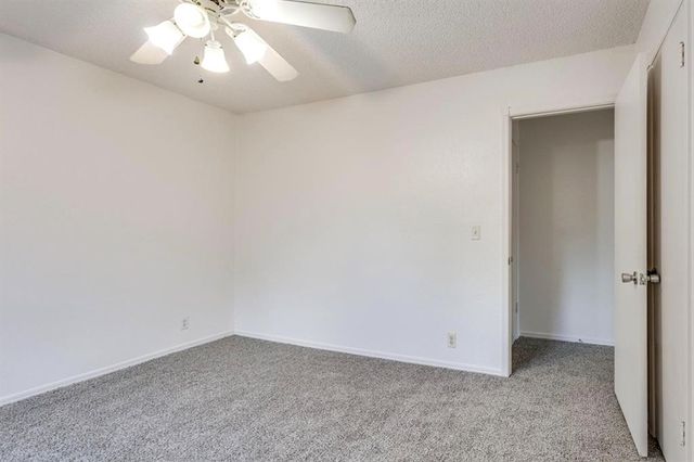 2713 S Summerfield Drive, Edmond, OK 73012