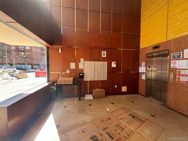 14105 Cherry Avenue 4D, Flushing, NY 11355