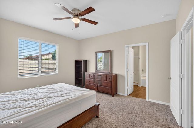 8222 W WOOD Lane, Phoenix, AZ 85043