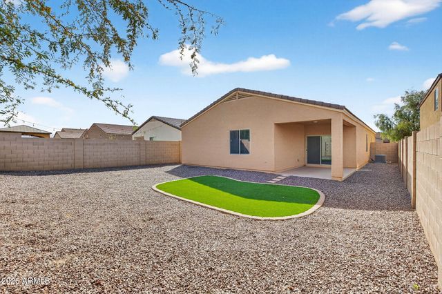 8222 W WOOD Lane, Phoenix, AZ 85043