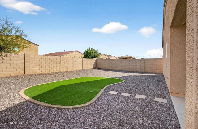 8222 W WOOD Lane, Phoenix, AZ 85043