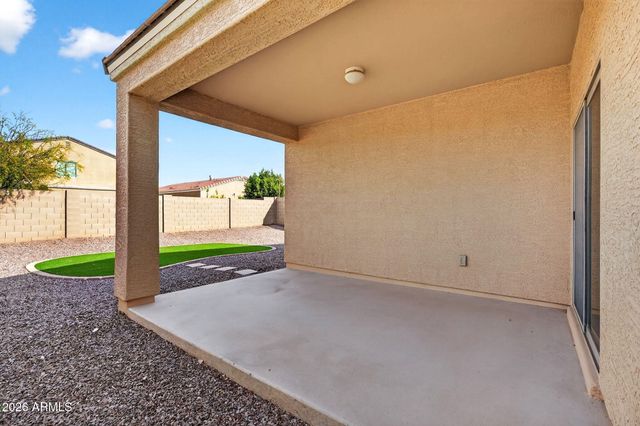 8222 W WOOD Lane, Phoenix, AZ 85043